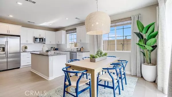 1150 Thunderchief Lane, Rialto, CA 92376