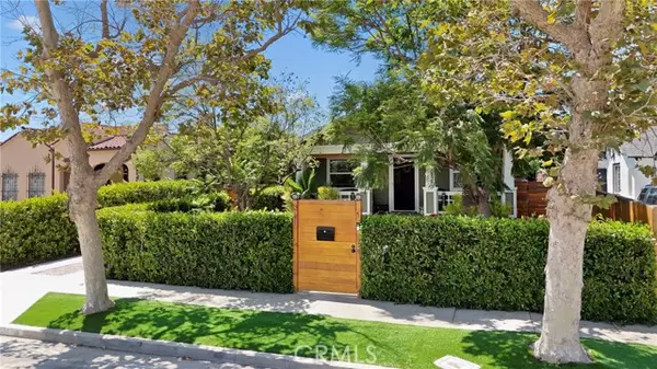 8741 Dalton Avenue, Los Angeles, CA 90047