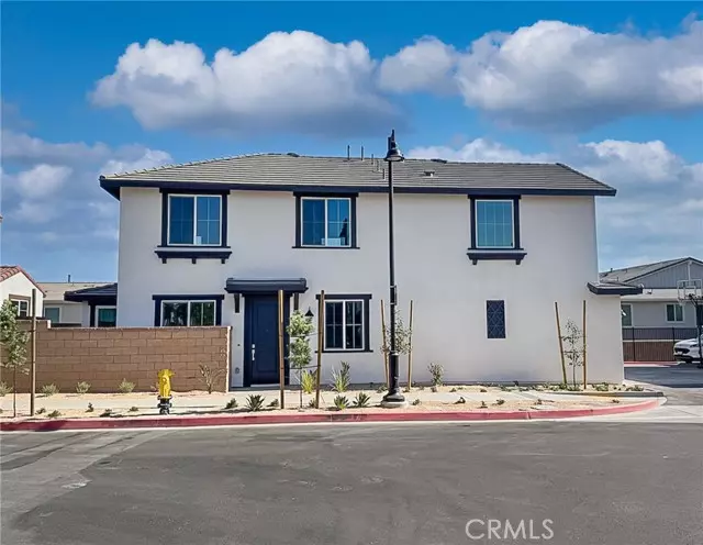 Fontana, CA 92336,16617 Shallot Street