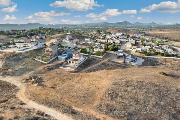 Riverside, CA 92503,54 Via Verrazano