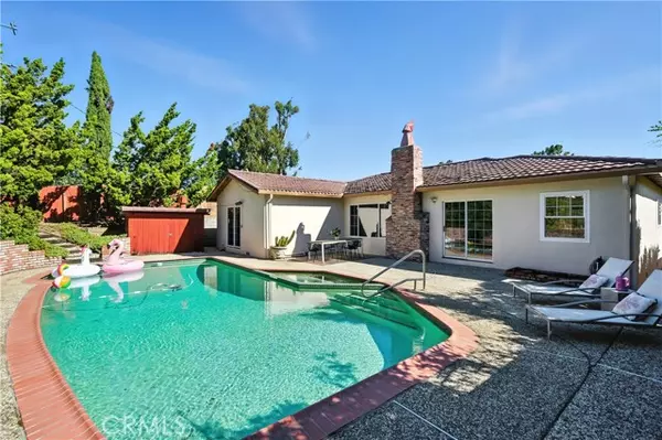 Burlingame, CA 94010,1319 Skyview Drive