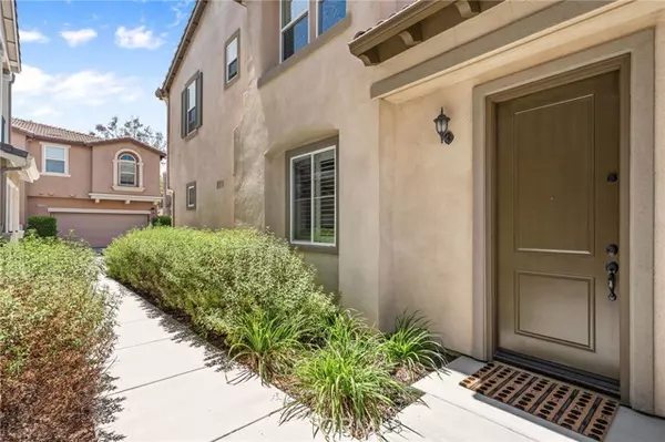 Temecula, CA 92592,42945 Avenida Amistad