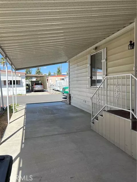 Hemet, CA 92543,725 W Thornton Ave