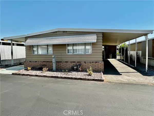 725 W Thornton Ave, Hemet, CA 92543