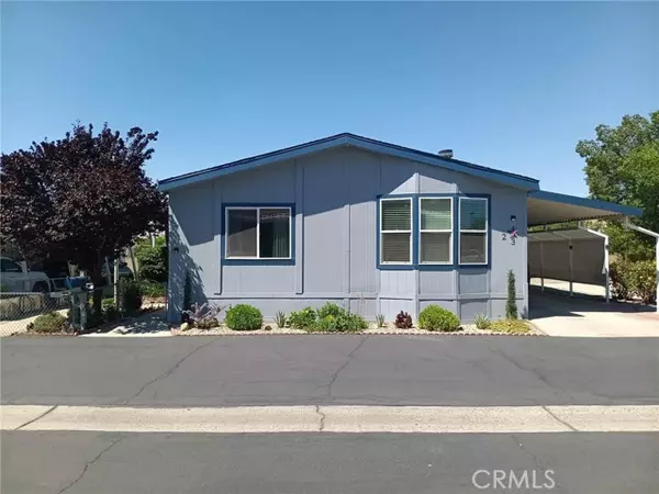 530 West Devonshire Avenue, Hemet, CA 92543