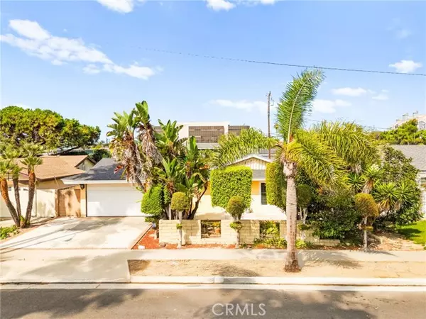 20401 Somerville Lane, Huntington Beach, CA 92646