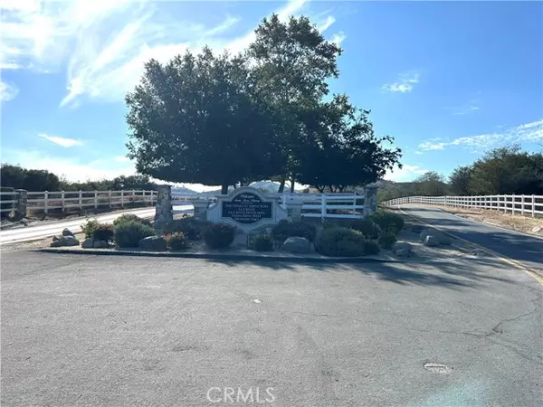 Murrieta, CA 92562,0 Vista Flora Rd.