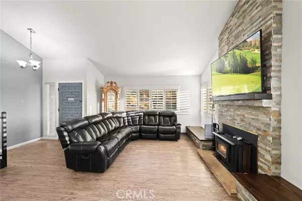 Escondido, CA 92026,8904 Nelson Way
