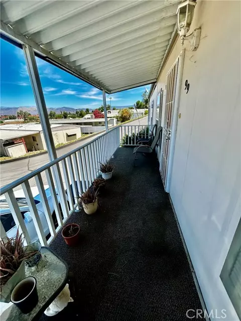 Hemet, CA 92543,1536 S State st