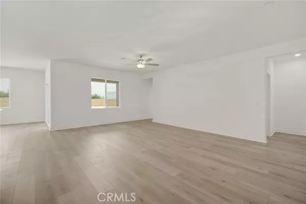 Apple Valley, CA 92307,14881 Indigo Road