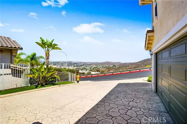 Spring Valley, CA 91978,2364 Pointe