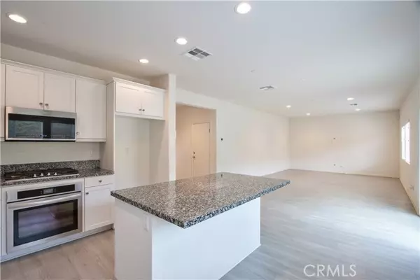 30709 Expedition Drive, Winchester, CA 92596