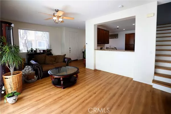 Murrieta, CA 92562,27571 Darrington Avenue
