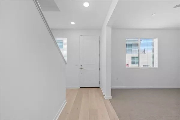 San Diego, CA 92154,5465 Seacliff Place