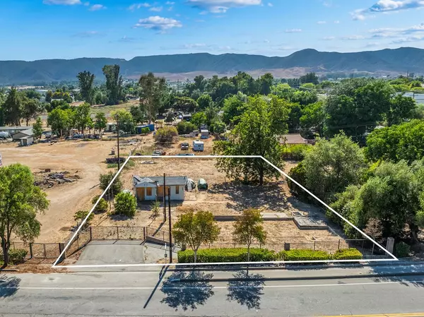 Murrieta, CA 92562,24409 Jefferson Avenue