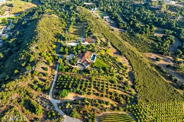 Murrieta, CA 92562,19300 Hombre Lane