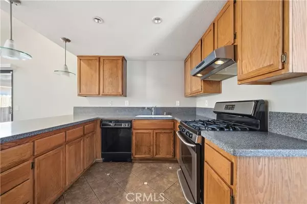 Hemet, CA 92543,964 Coquina