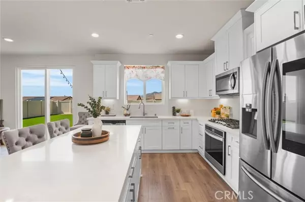 Highland, CA 92346,8002 Sorrento Way