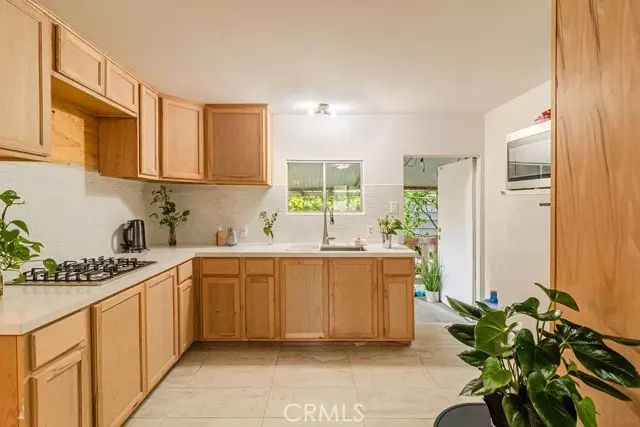 Tustin, CA 92780,158 De Anza