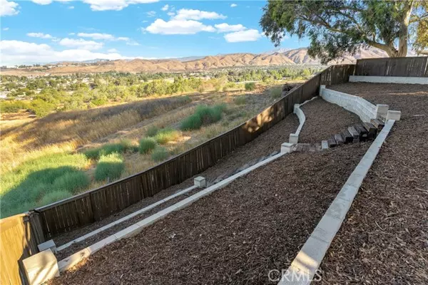 Yucaipa, CA 92399,33142 Lotus Avenue