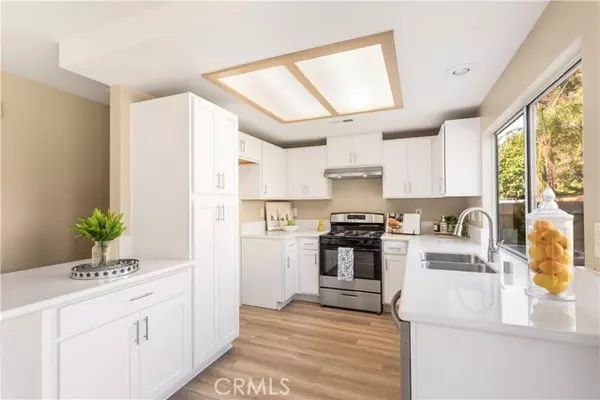 Temecula, CA 92591,30472 Bogart Place