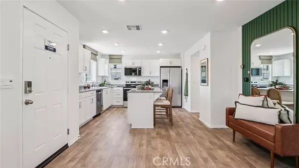 Lake Elsinore, CA 92530,30987 Olas Court