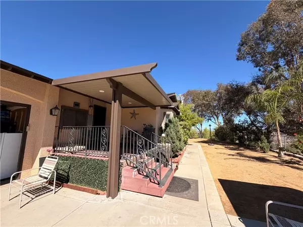 Wildomar, CA 92595,32360 Navajo Road
