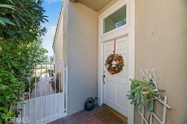 Menifee, CA 92584,28148 Palm Villa