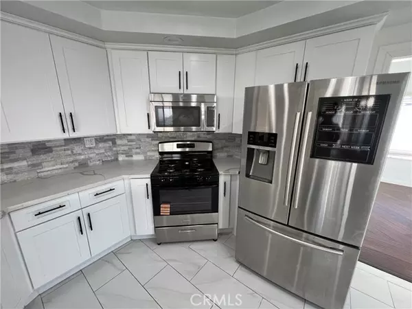 Menifee, CA 92584,31448 Hallwood