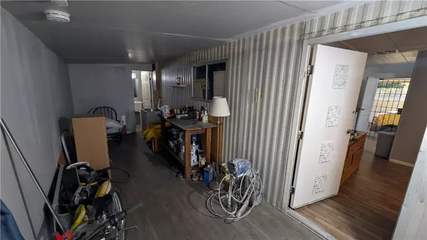 Riverside, CA 92507,1560 Massachusetts