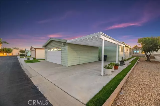 Hemet, CA 92545,1293 Yellowood