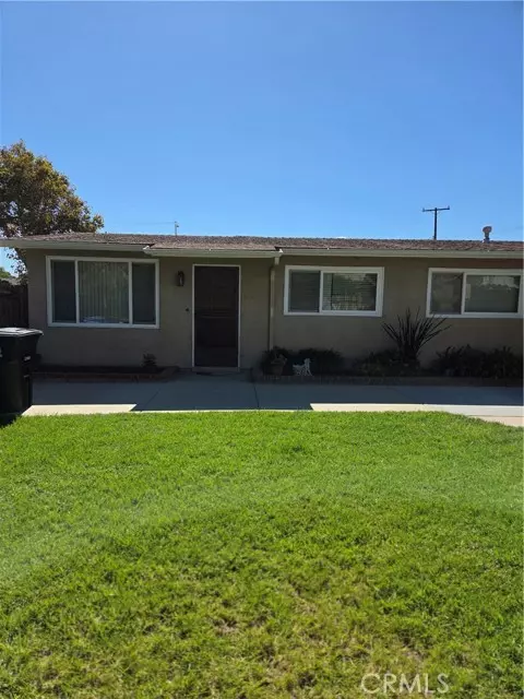 Covina, CA 91722,4637 North Elspeth