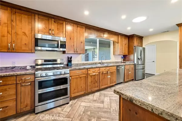 Hemet, CA 92543,30245 Santa Fe