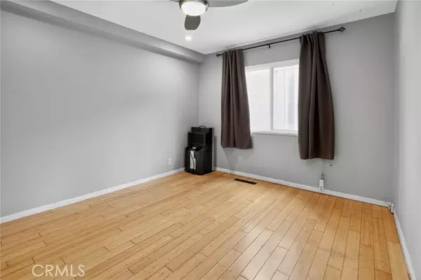 Long Beach, CA 90802,21 Alamitos