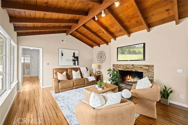 Costa Mesa, CA 92627,2689 Santa Ana Avenue