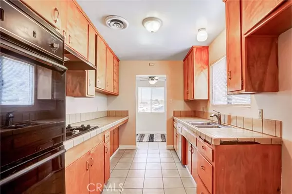 Lancaster, CA 93536,42226 55th West