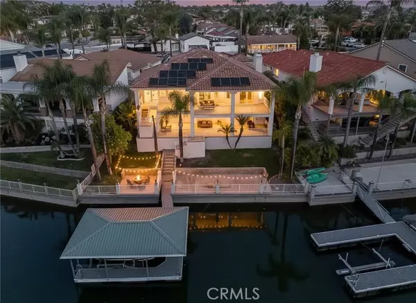 30263 Swan Point, Canyon Lake, CA 92587