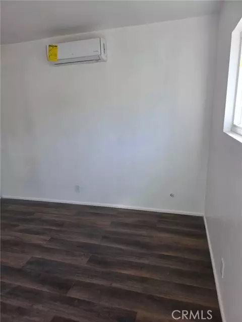 Burbank, CA 91501,928 West Angeleno