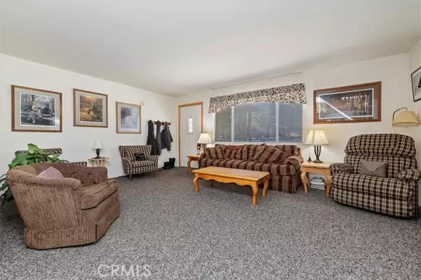 CA 92386,627 Sunset Lane