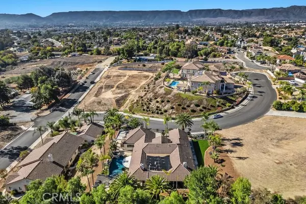 Murrieta, CA 92562,40271 Berlie