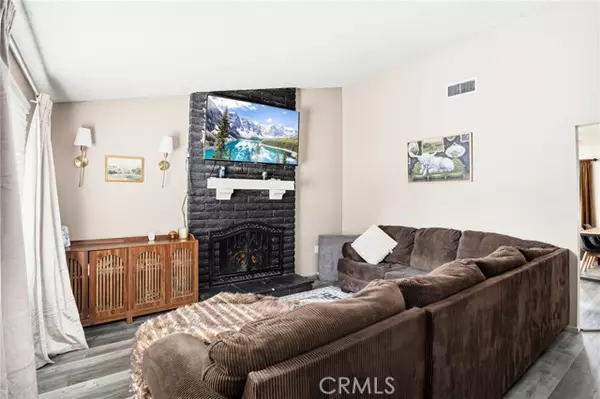 Hemet, CA 92543,30166 San Jacinto