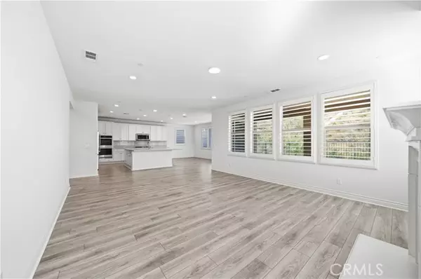 Fallbrook, CA 92028,35909 Shetland East