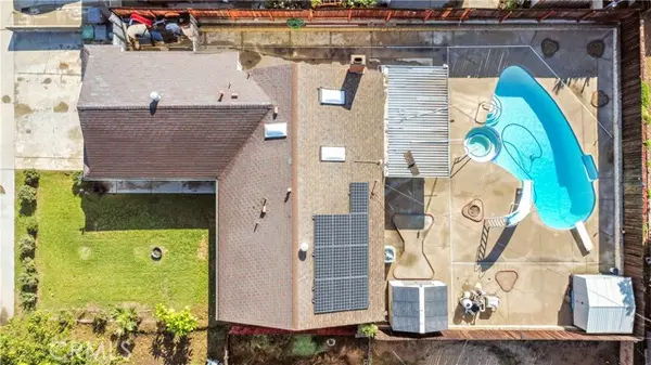 Corona, CA 92879,3496 Briarvale Street