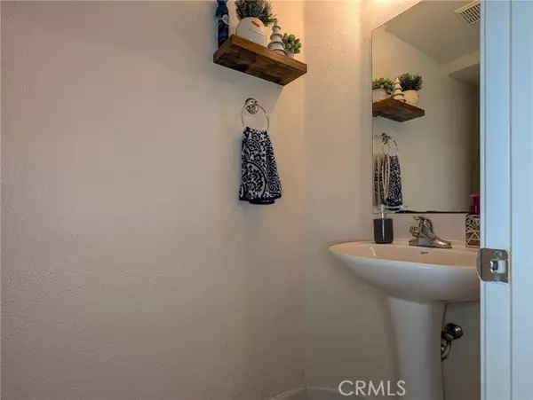 Perris, CA 92571,3215 Canna Way