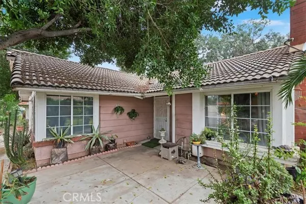 Rialto, CA 92376,156 South Loretta