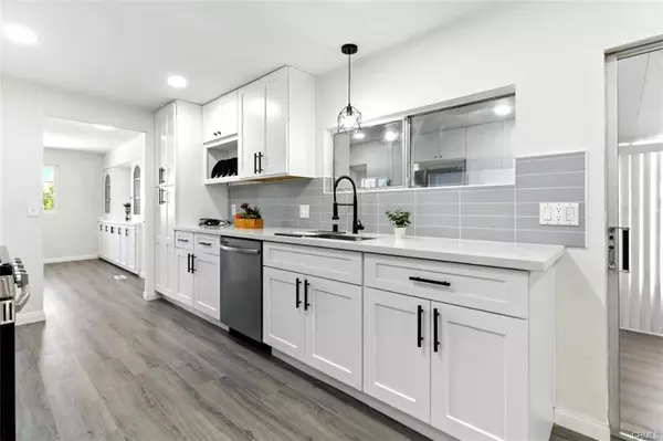 900 Santa Clara, Hemet, CA 92543