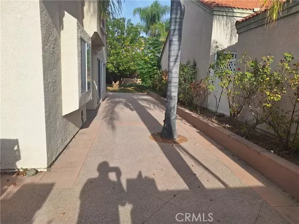 Murrieta, CA 92562,41195 Via Cedro