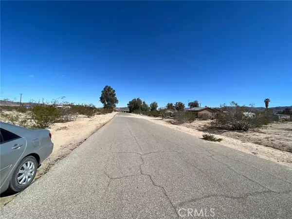 Joshua Tree, CA 92252,0 Walpi Drive