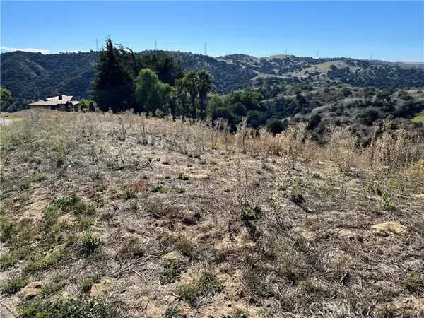 Diamond Bar, CA 91765,2695 Broken Feather Lane