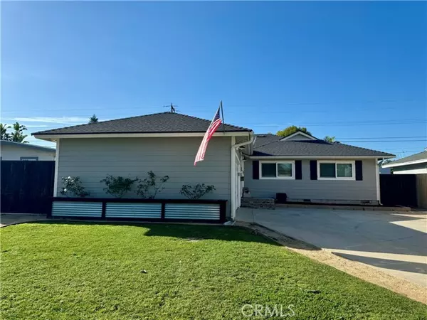 Fullerton, CA 92833,1322 West Woodcrest Avenue